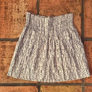White and Gray Patterned Smocked Waist Mini Skirt